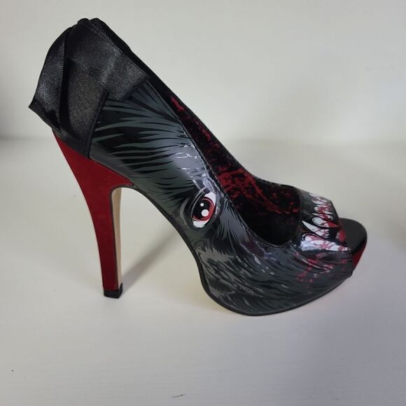Iron Fist wolfbeater platform heels, 5 - Picture 5 of 6